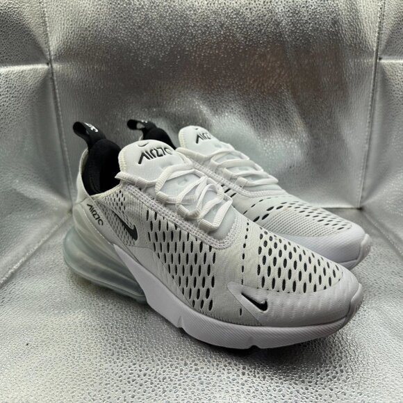 Size 8 Nike Air Max 270 White Black Low Lace-Up Running Sneakers AH6789-100 - Picture 1 of 11